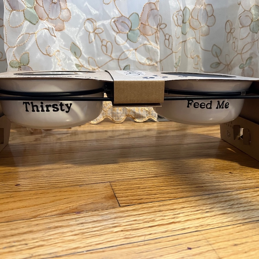 Feed me/ Thirsty Basic - Aqua Pet Sets (2 Pet Bowls, Metal Dual Bowl Stand)